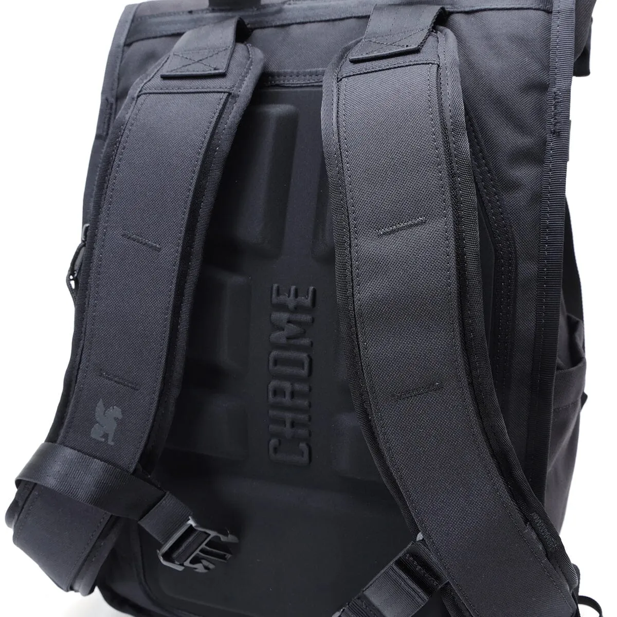 バラージ 18L パック