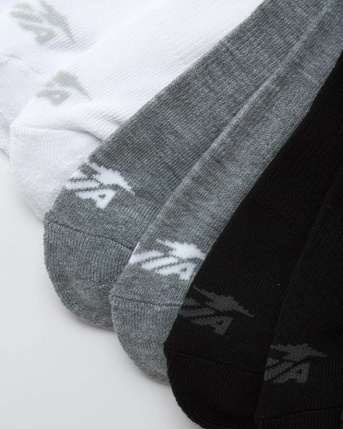 Avia Women's Socks - 14 Pack Comfort Cushion Quarter Cut Ankle Socks - Athletic Socks for Women (Sizes: 4-9, Extended: 9-12)