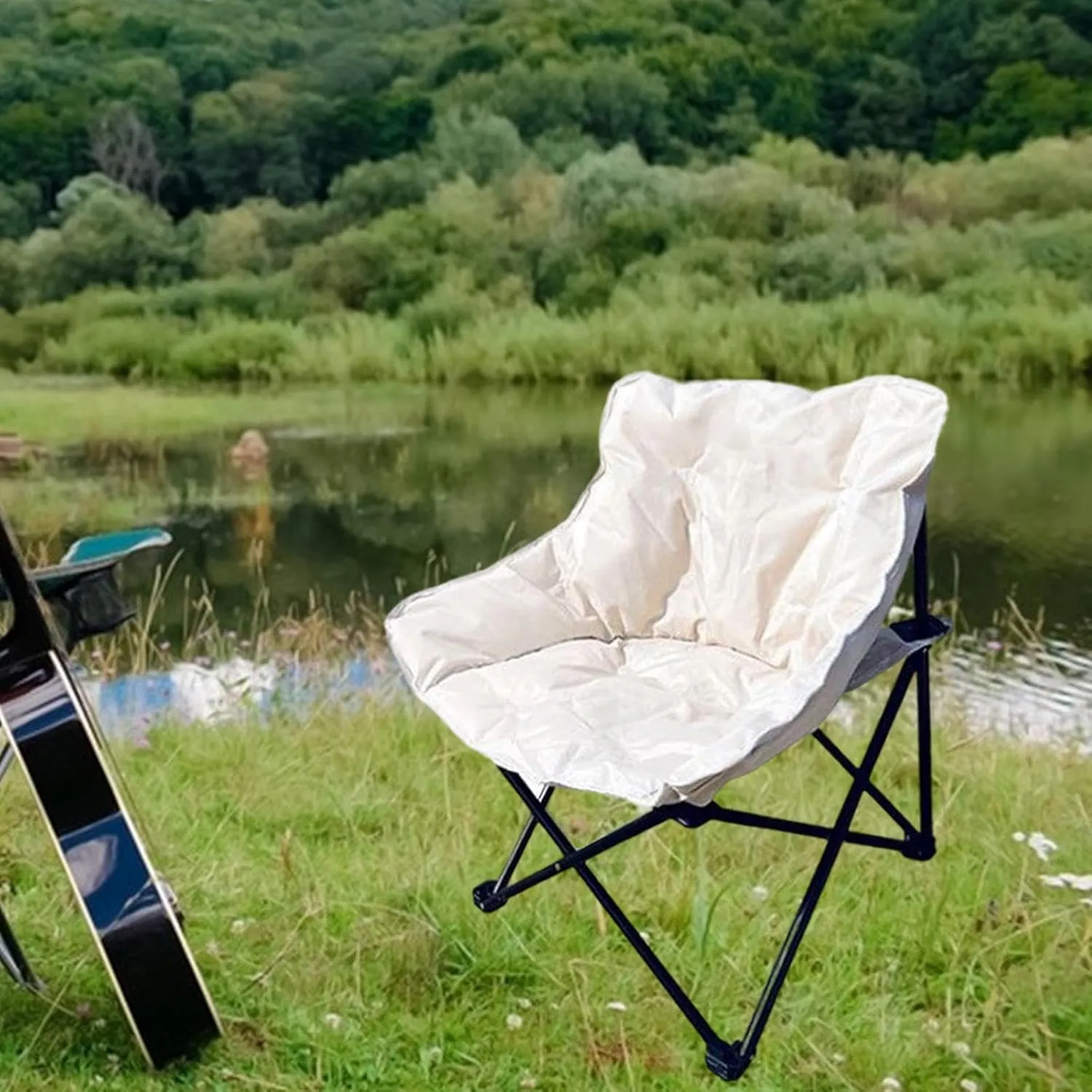 Camping Padded Chair Folding Seat Stable 600D Oxford Cloth Soft Lounge Chair Moon Leisure Chair for Outdoor Patio Lawn Garden, White