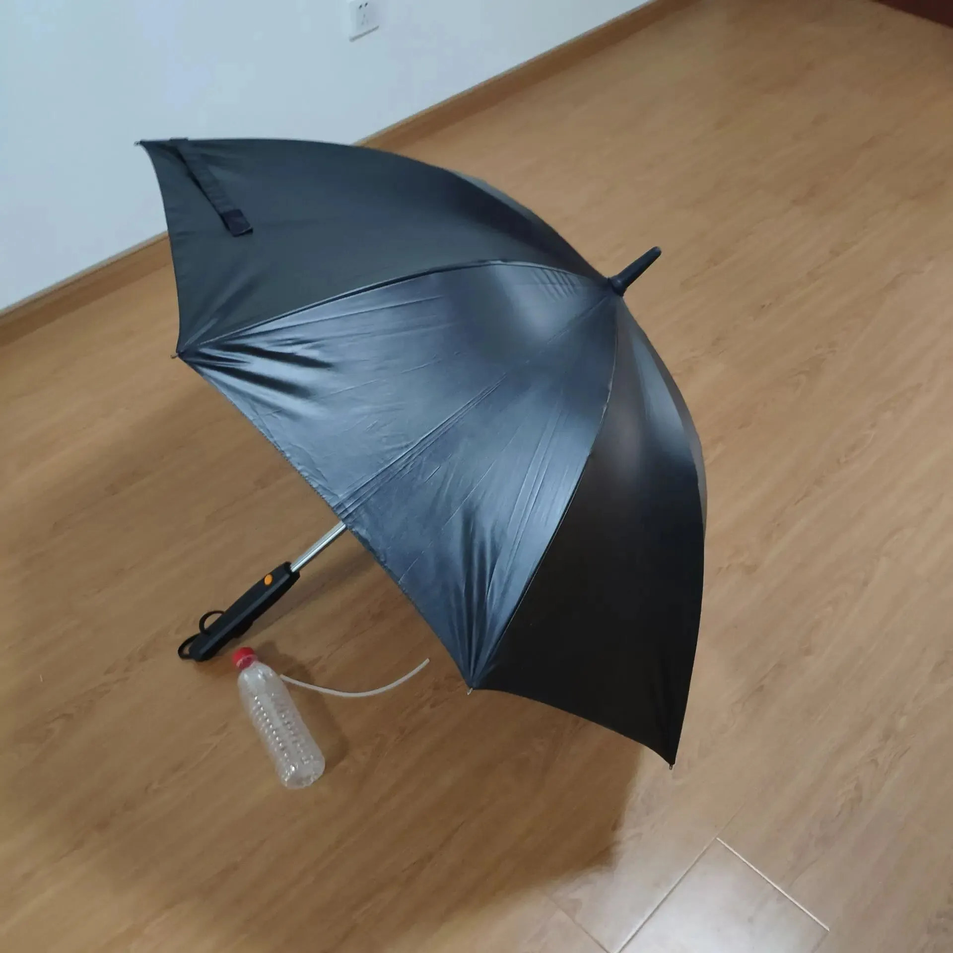 Cooling Mist Fan Umbrella – UV-Proof Shade for Sunny & Rainy Days