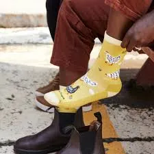Darn Tough Women's Mother Clucker Crew Lightweight Lifestyle Sock