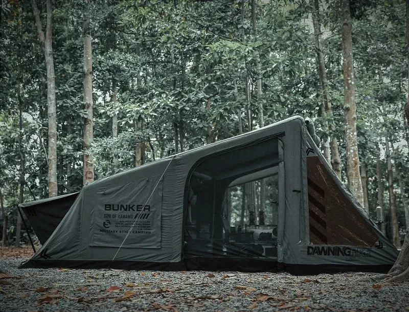 Dawning Fire Bunker 2-4 person Tent - Black