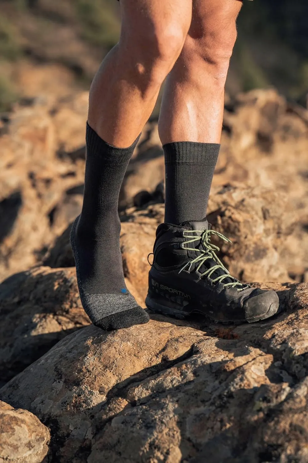 FALKE Men's TK2 Explore Cool Hiking Socks, 1 Pair