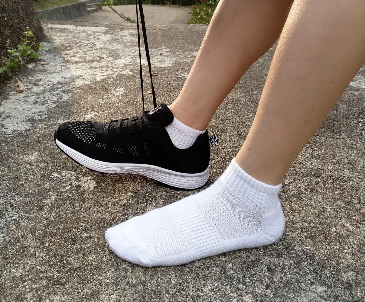 FORMEU Women's Moisture Wicking Athletic Low Cut Ankle Cotton Socks Cushion or Non Cushion Comfortable 4/6/10 Pairs