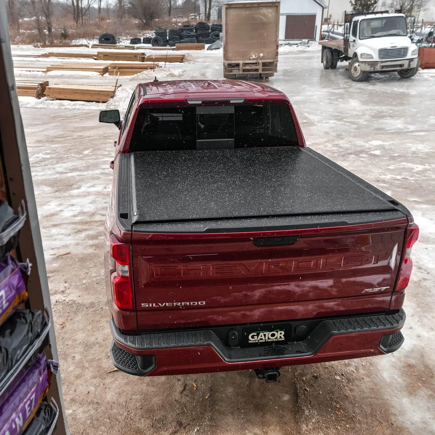 Gator ETX Soft Roll Up Truck Bed Tonneau Cover | 137245 | Fits 2019 - 2025 Chevy/GMC Silverado/Sierra, works w/ MultiPro/Flex tailgate 5' 10" Bed (70")