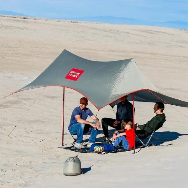 Grand Trunk Shadecaster Sunshade (4 person)