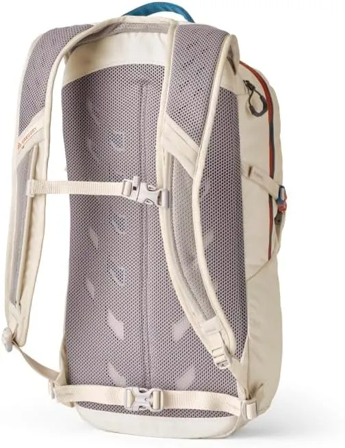 Gregory Nano 18L Unisex Day Hiking/Commuter/Active Travel Backpack, Breathable Backpanel, Hydration Port, One Size Fits All, Chalk White