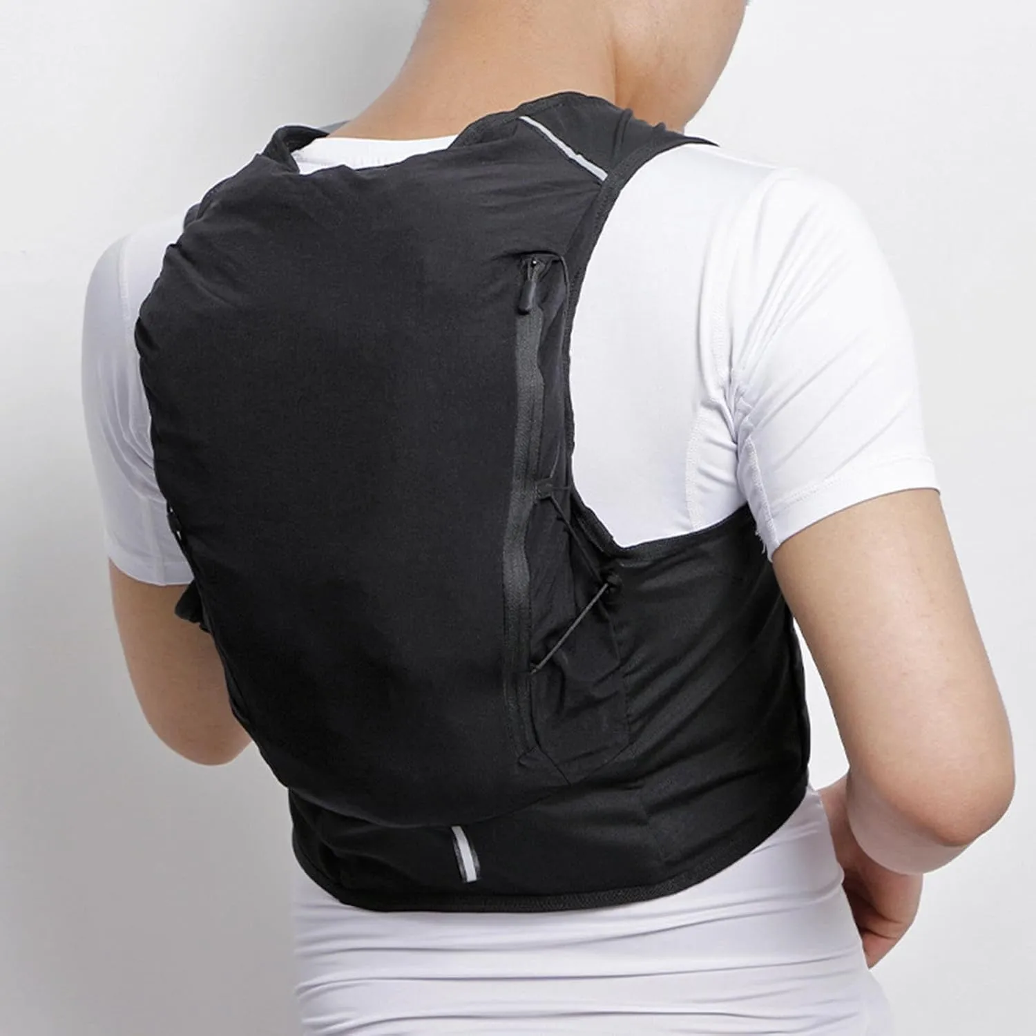 Hydration Vest for Men Women Multi Pockets 12L Capacity Hydration Pack for Running Camping Climbing Hiking Cycling