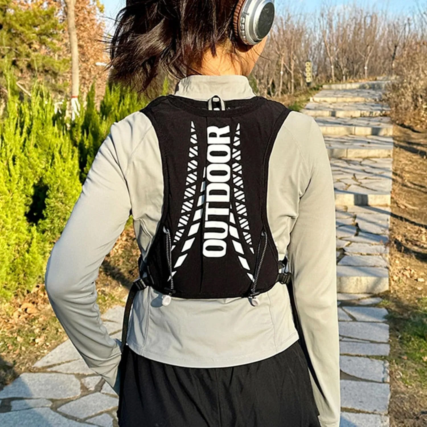 Hydration Vest - Running Vest | Moisture Wicking Sports Gear with Reflective Strips Water Bladder for Running Hiking Cycling Climbing Camping Biking Lightweight for Women Men