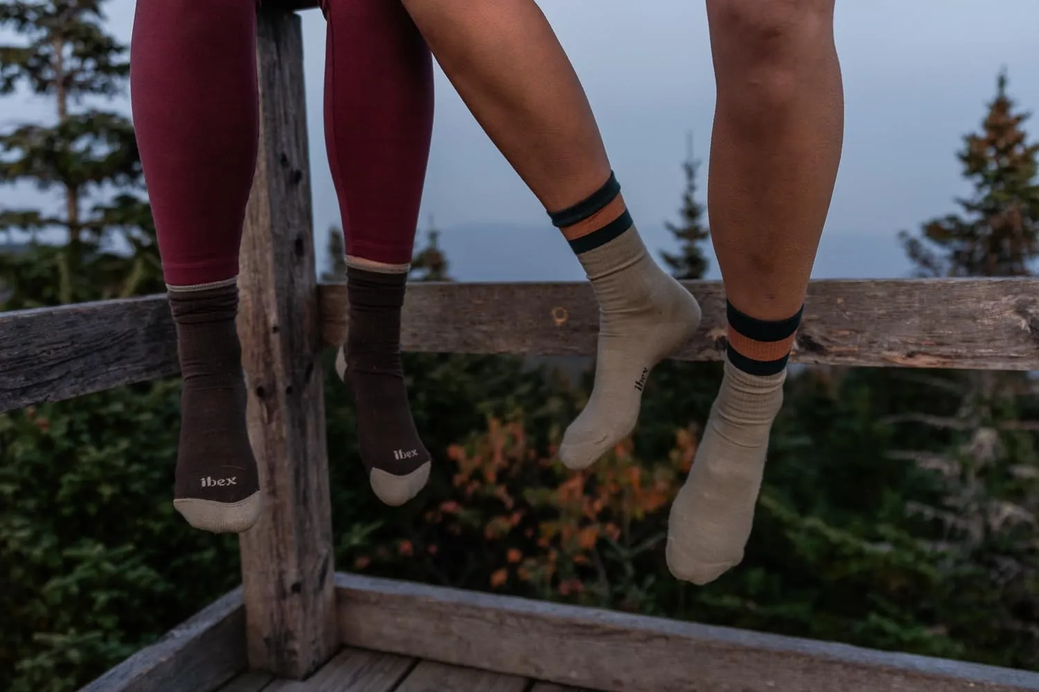 IBEX Merino Wool Rambler Unisex Hiking Socks | Crew Socks with Seamless Toe & Arch Support | Moisture-Wicking Trekking Socks