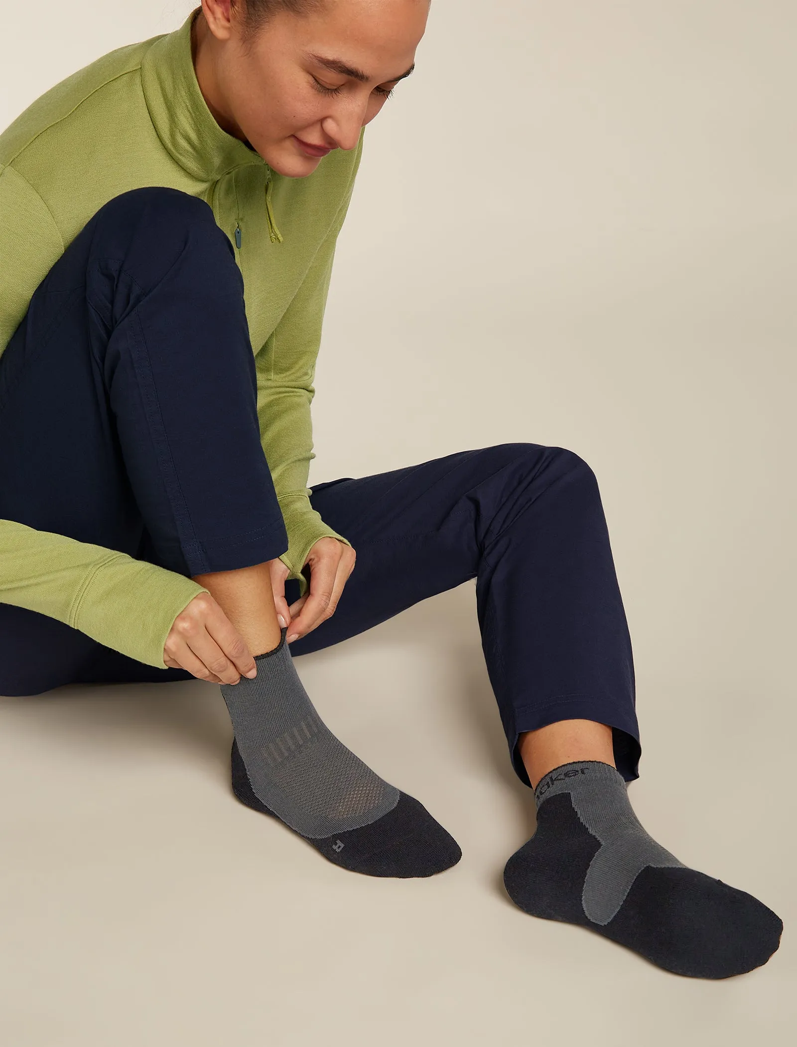 Icebreaker Womens Merino Hike  Light Mini Socks