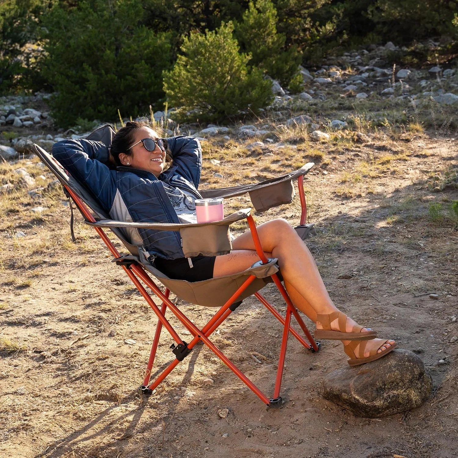 Kelty Deluxe Lounge Chair – Folding Outdoor Camp Chair, Insulated Cupholders, Customized Recline, Steel Frame, Padded Roll Storage, 2024 (Deep Lake)