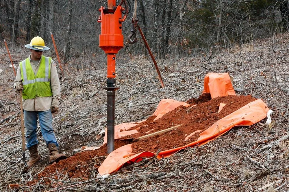 Lewis Manufacturing Rowdy's Dirtball Jobsite Debris Tarp w/V-Notch - RDB-7x7-22v