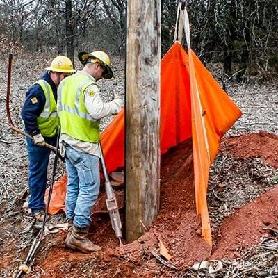 Lewis Manufacturing Rowdy's Dirtball Jobsite Debris Tarp w/V-Notch - RDB-7x7-22v