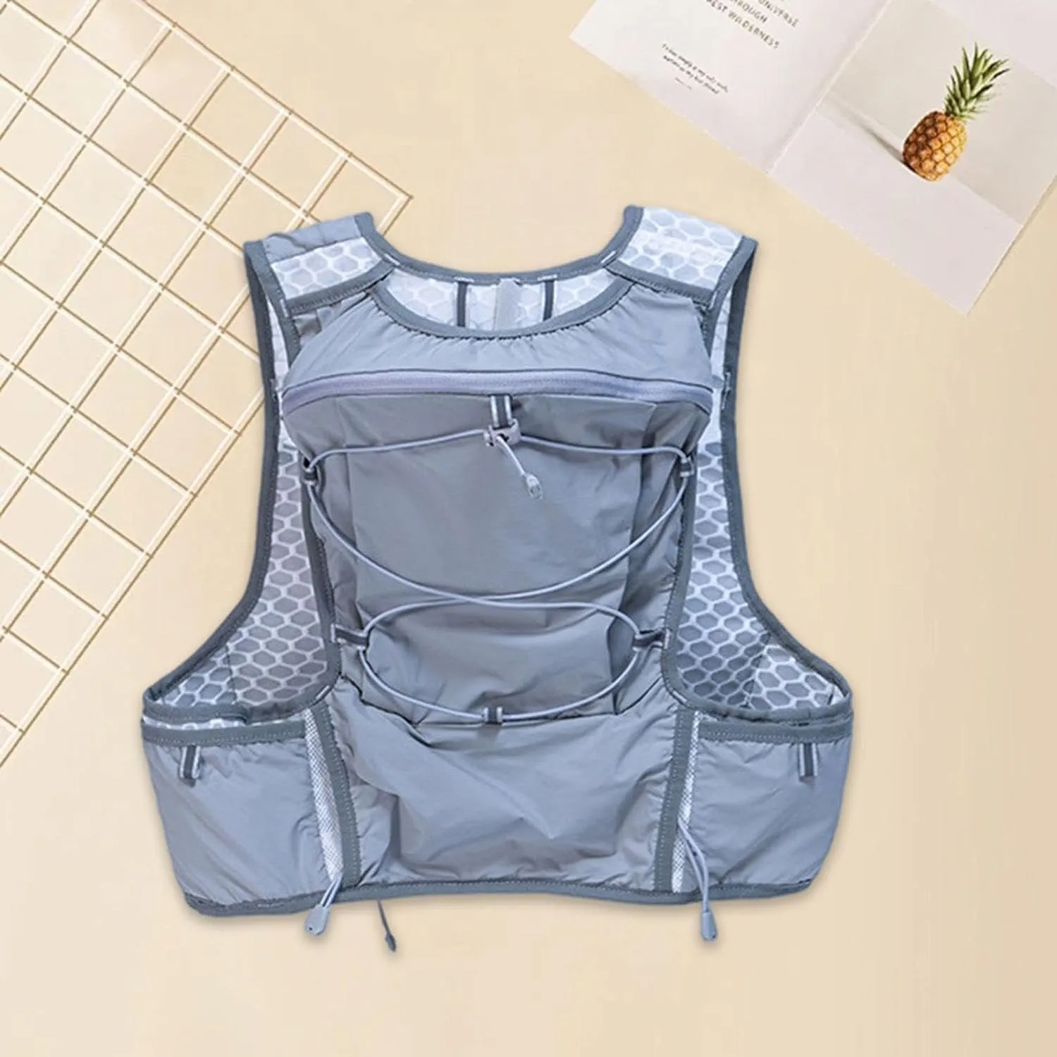 Lightweight Hydration Backpack Water Pack Sport Bag Adjustable Reflective Daypack Rucksack for Cycling Climbing Trail Biking