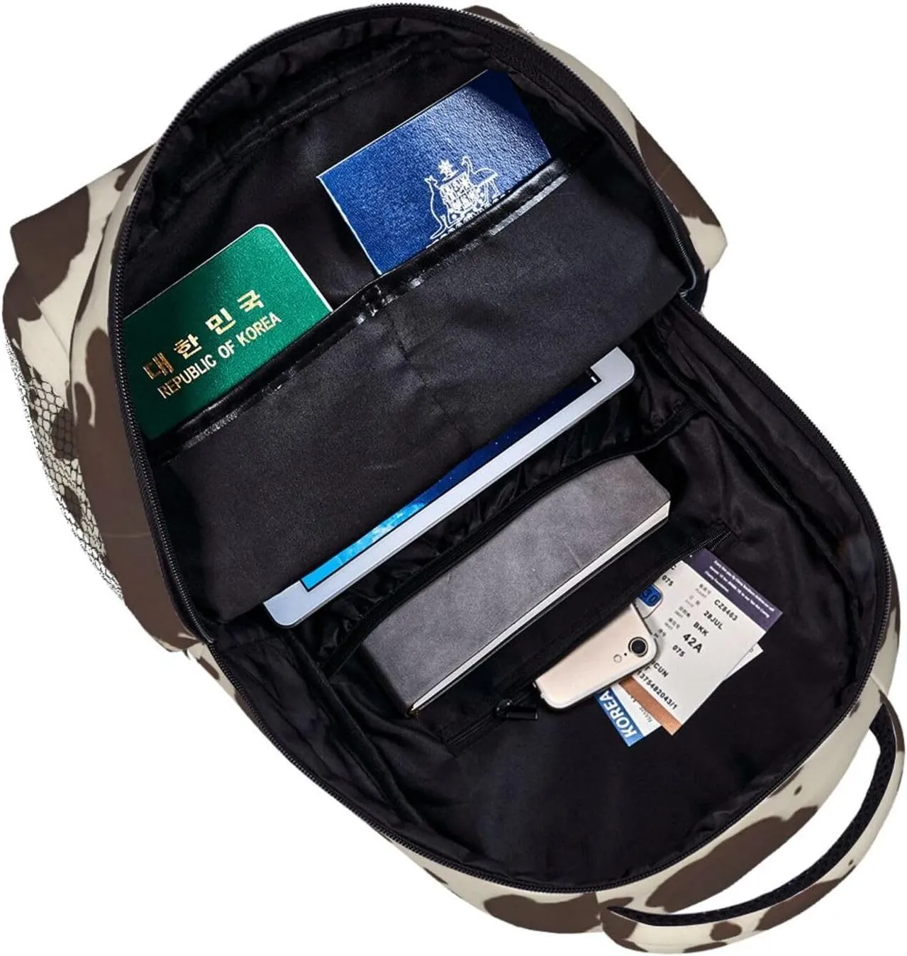 Men Women Lightweight Cow Print Casual Daypack Big Capacity Bookbag With Padded Straps for Gym Travel Walking Cycling
