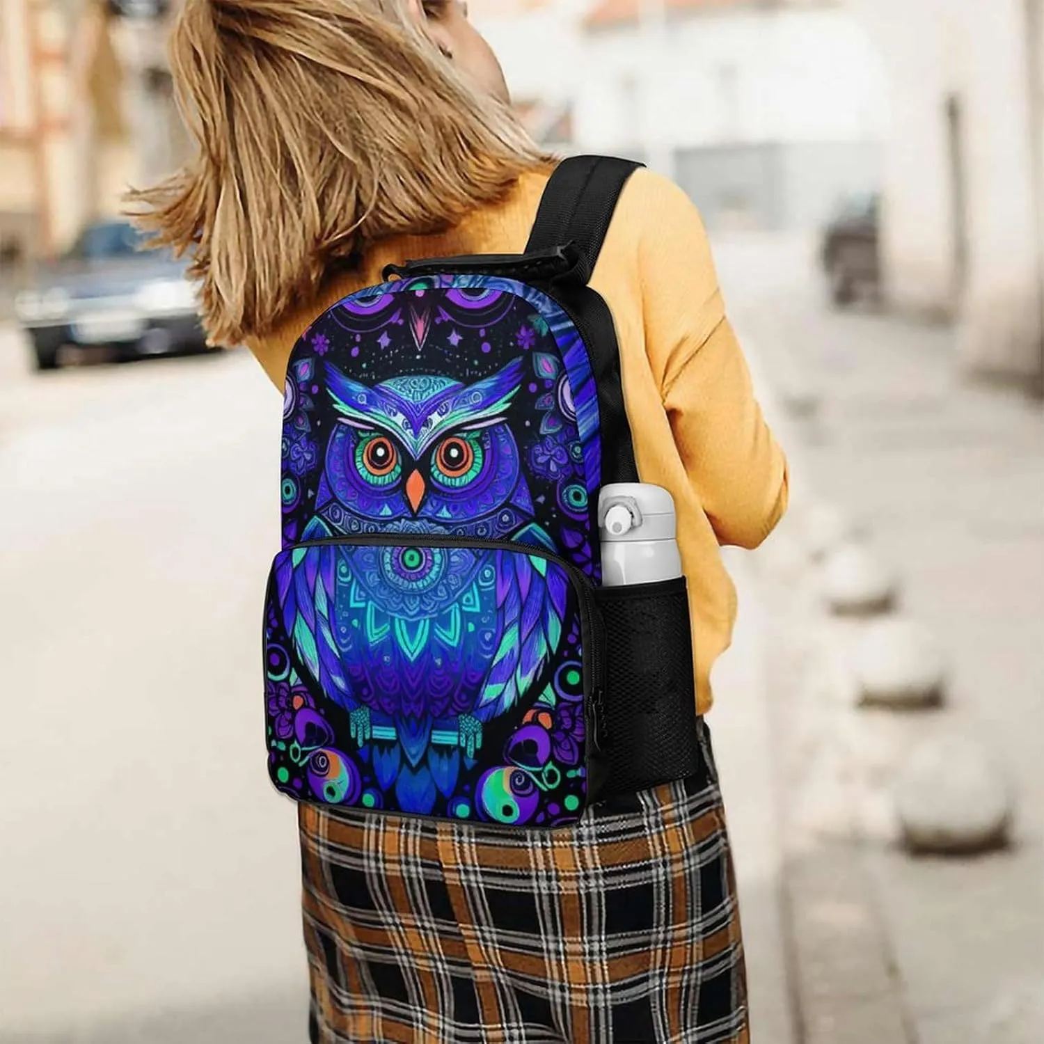 Men Women Lightweight Cute Abstract Owl Psychedelic Art Backpack Large Capacity Carry On Bag With Padded Straps for Sports Work Walking Cycling