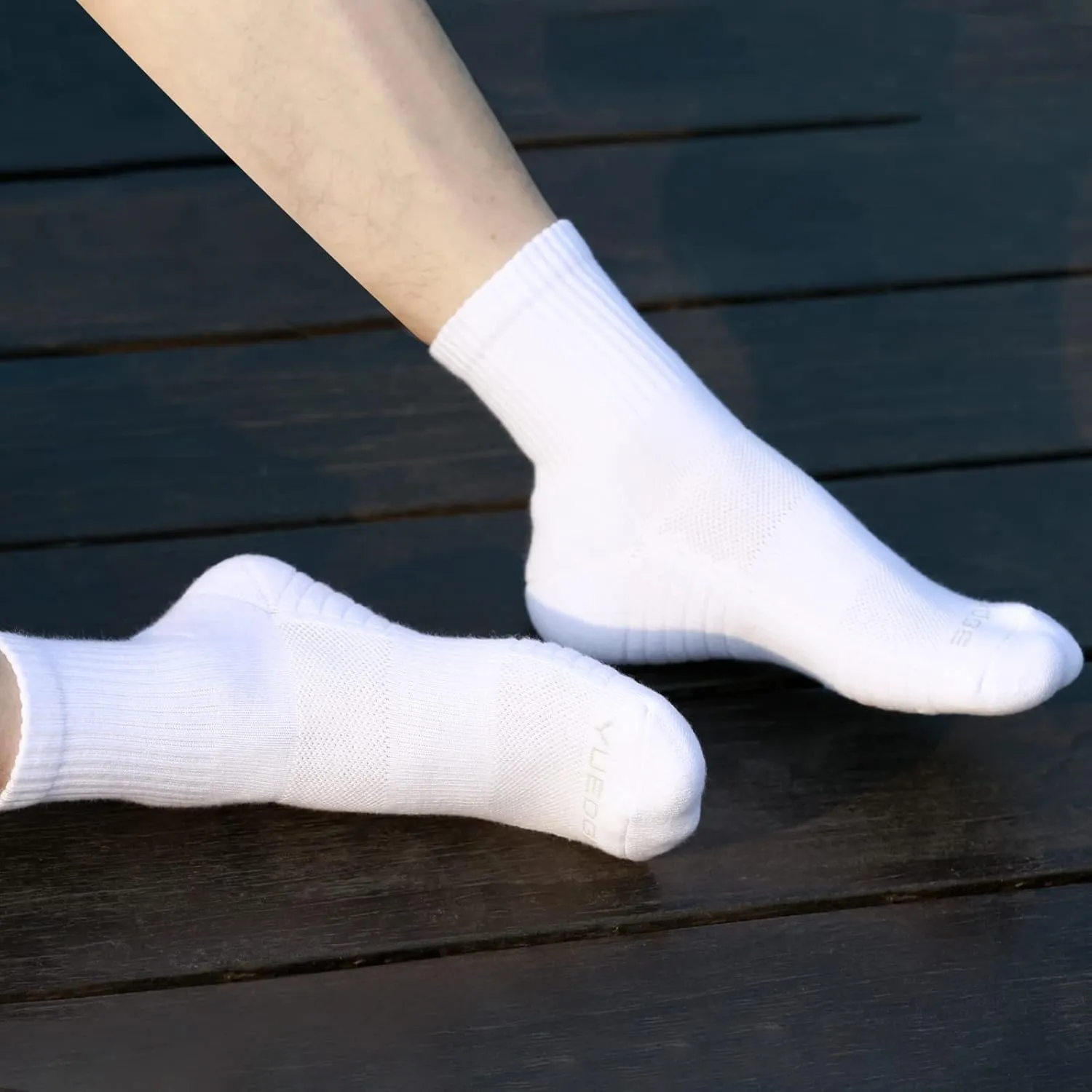 Men's Cushioned Crew Socks for Men, Moisture Wicking Gym Golf Tennis Workout Training Athletic Socks, 5 Pairs