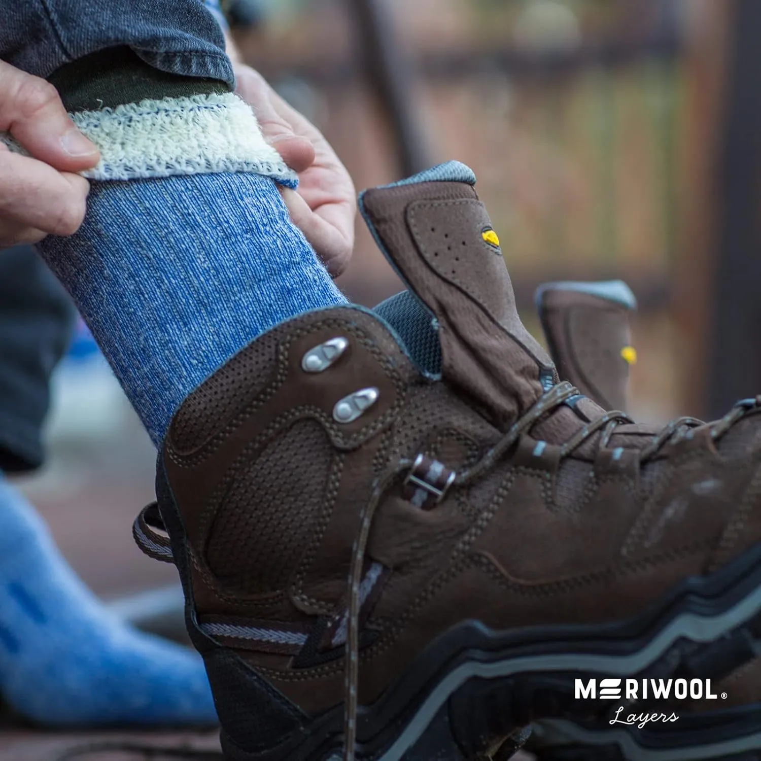 MERIWOOL Merino Wool Hiking Socks for Men and Women – 3 Pairs Midweight Cushioned – Warm n Breathable