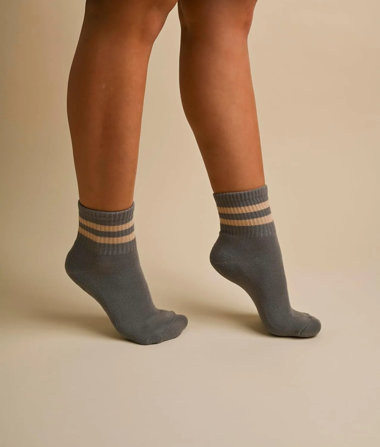Mini Crew Socks for Women 4-Pack Cushioned Bottom Retro Striped Socks Athletic Ankle Socks Womens Crew Socks