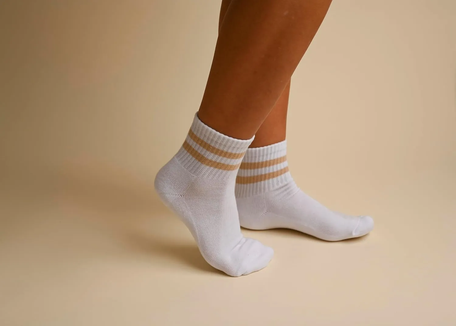 Mini Crew Socks for Women 4-Pack Cushioned Bottom Retro Striped Socks Athletic Ankle Socks Womens Crew Socks