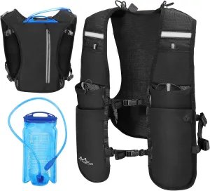 MoKo Running Hydration Vest, Lightweight Running Backpack with 1.5L Water Bladder, Adjustable Breathable Running Daypack for Men Women with Multiple Pockets for Cycling Hiking Marathon Climbing, Black