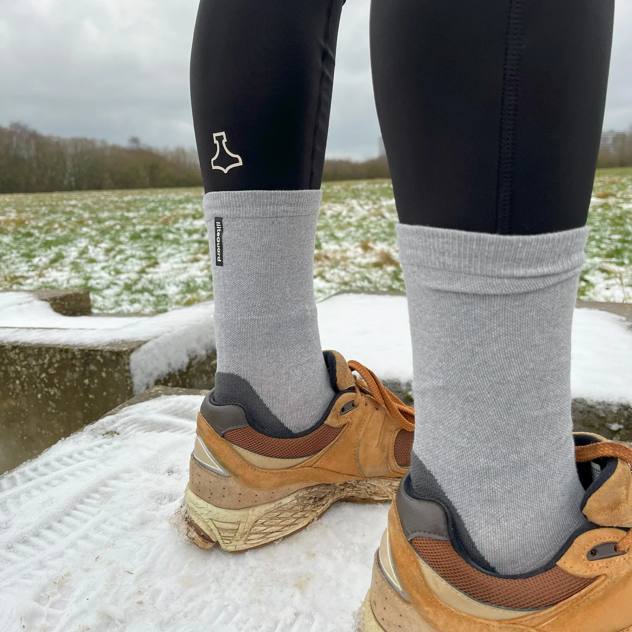 NR2 CREW MERINO HIKING SOCKS - Light Grey