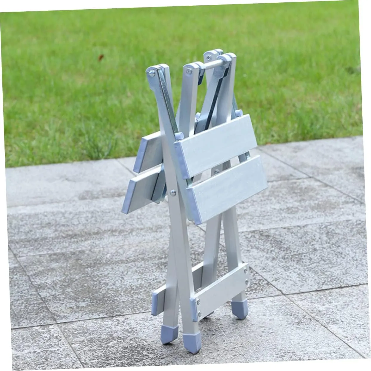 Outdoor Camping Chair Aluminum Alloy Stool Strong Load-Bearing Capacity Simple and Practical for Kitchen and Garden