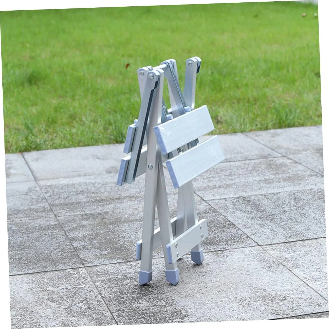 Outdoor Camping Chair Aluminum Alloy Stool Strong Load-Bearing Capacity Simple and Practical for Kitchen and Garden