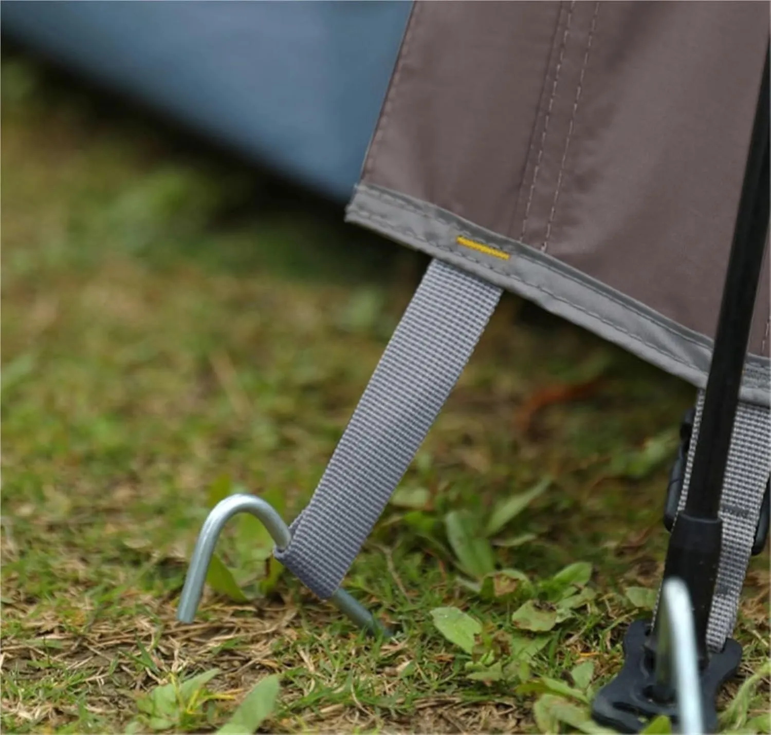 Outdoor Large Hexagonal Tent Portable Picnic Camping Park Tent Rainproof Tent