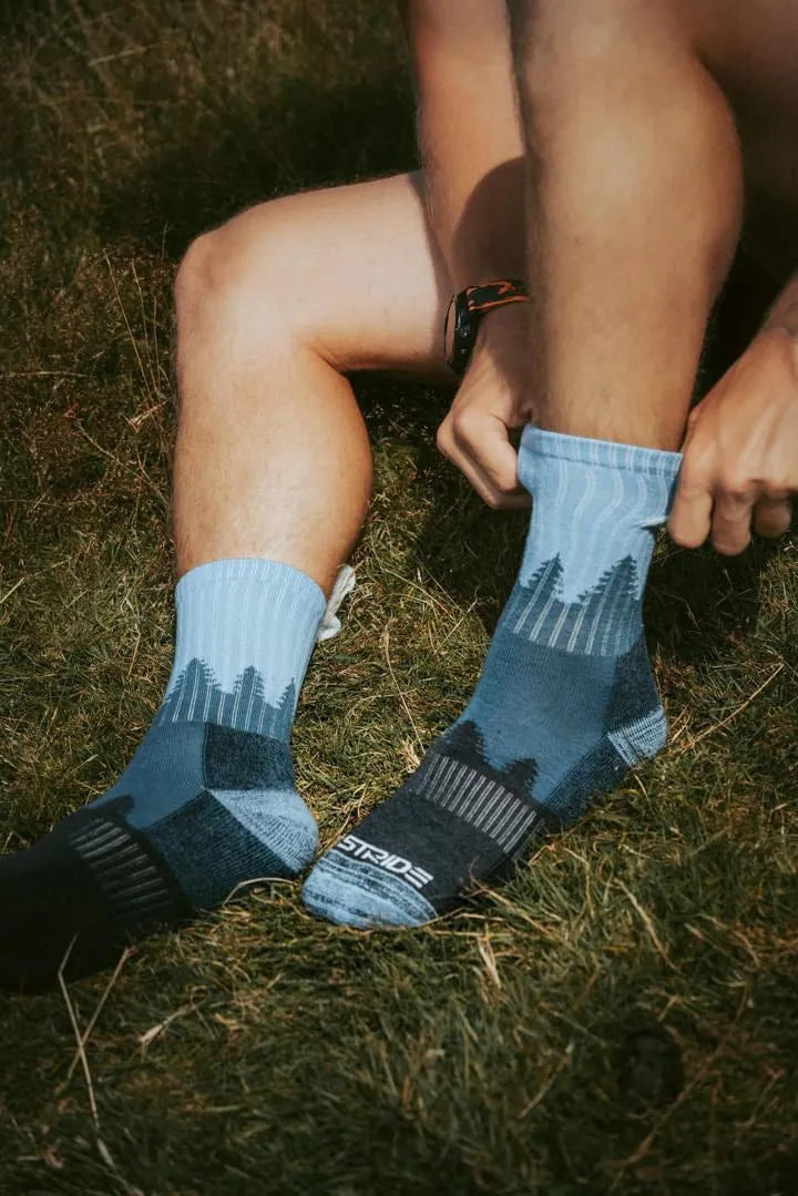 Premium Merino Wool Thermal Socks Outdoor Hiking Crew Socks for Men, Women, Winter Warm Sports Socks Breathable Comfort for Work Walking Running