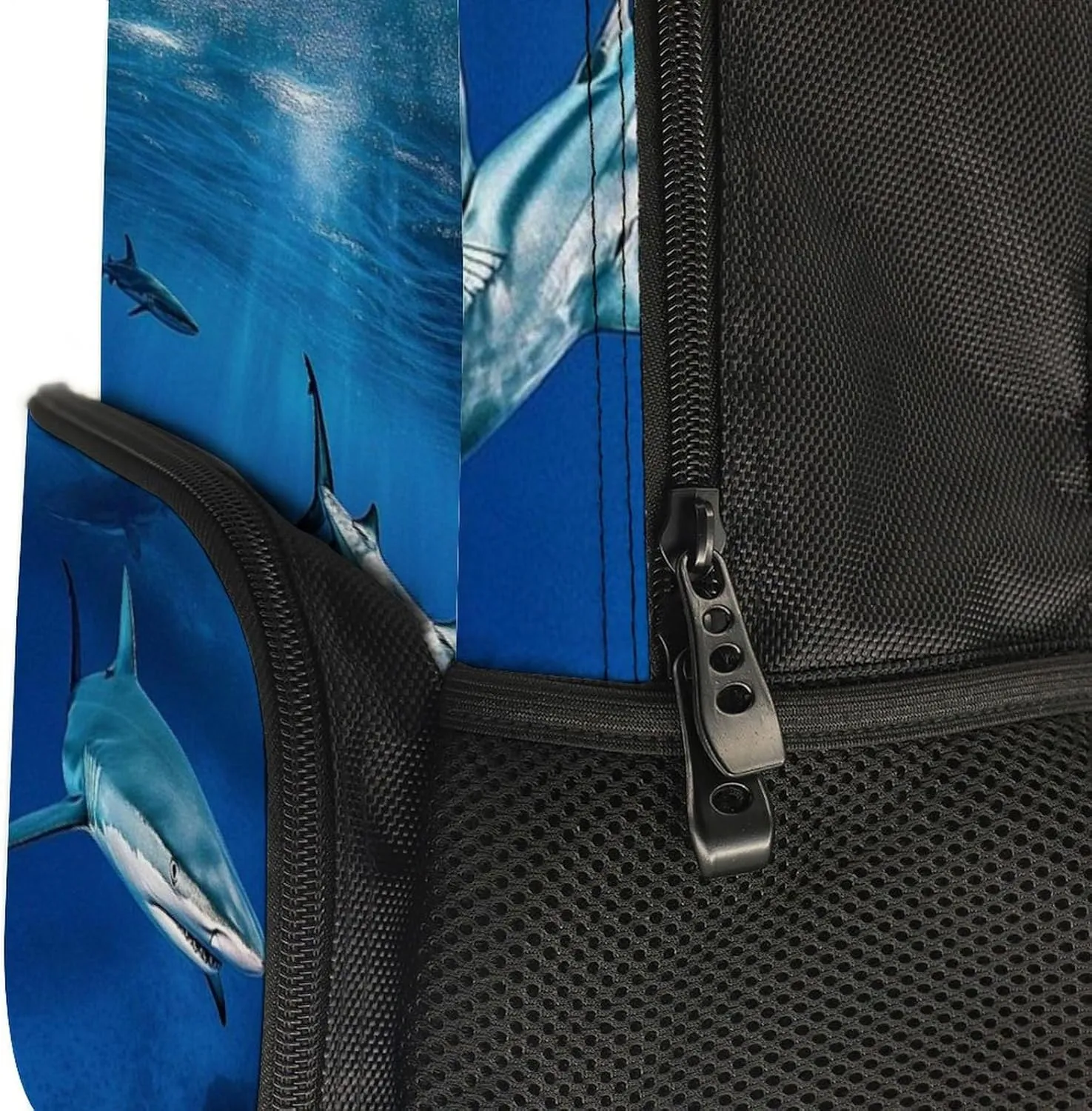 Supdreamc Men Women Polyester Blue Ocean Sea Shark Daypack Bookbag Big Capacity Shoulder Bag With Padded Straps for Climbing Travel Walking Cycling