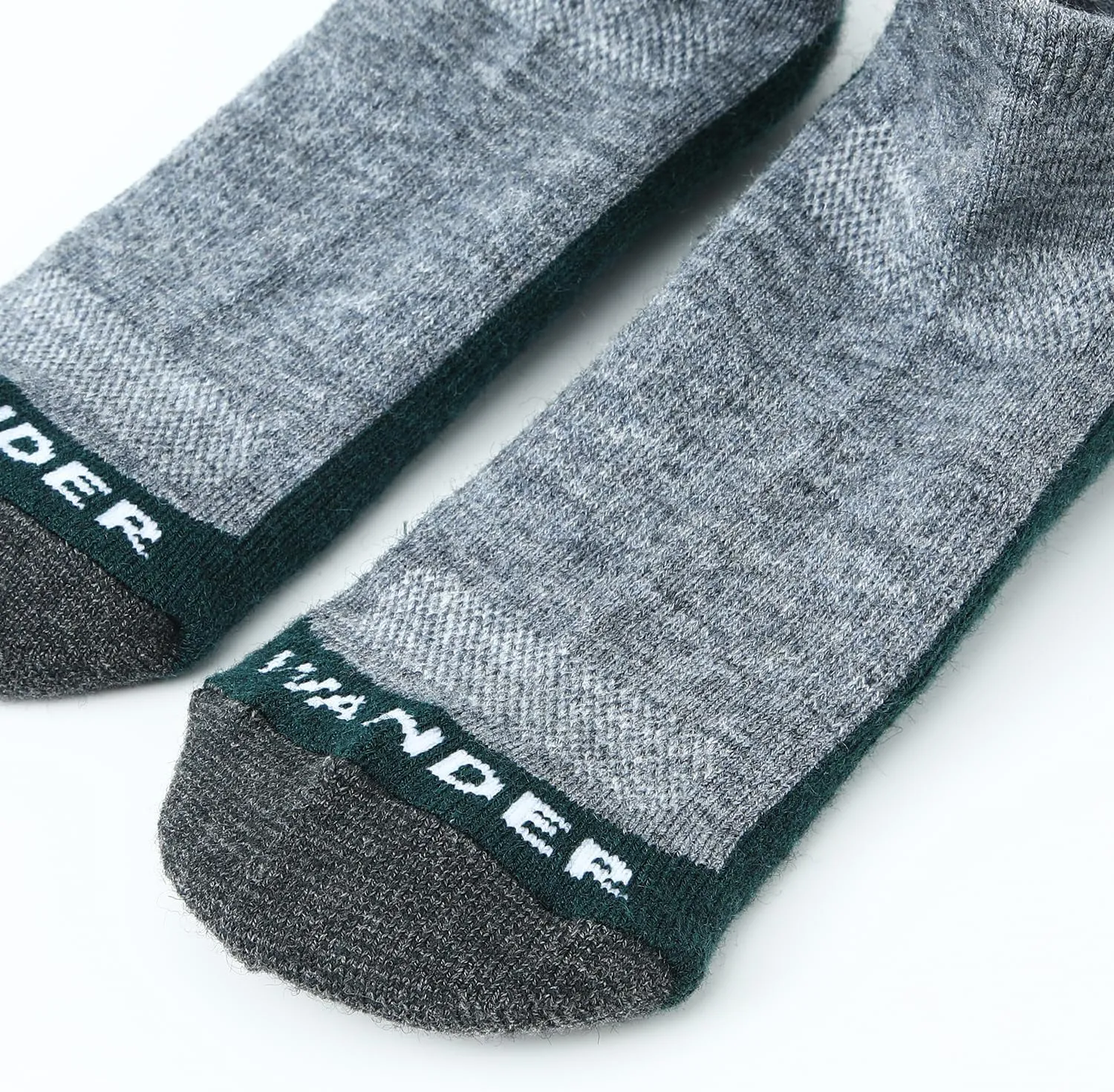 WANDER Merino Wool Ankle Running Hiking Socks 3 Pairs Lightweight Cushioned Sweat-Wicking No Show Athletic Socks Men Women