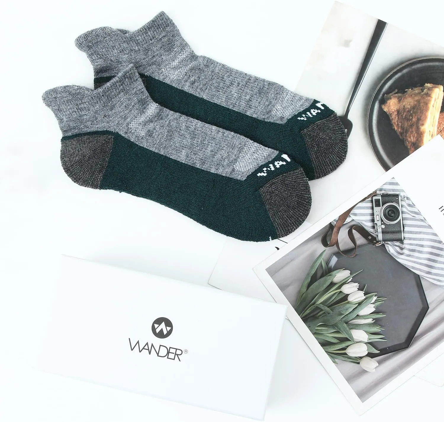 WANDER Merino Wool Ankle Running Hiking Socks 3 Pairs Lightweight Cushioned Sweat-Wicking No Show Athletic Socks Men Women