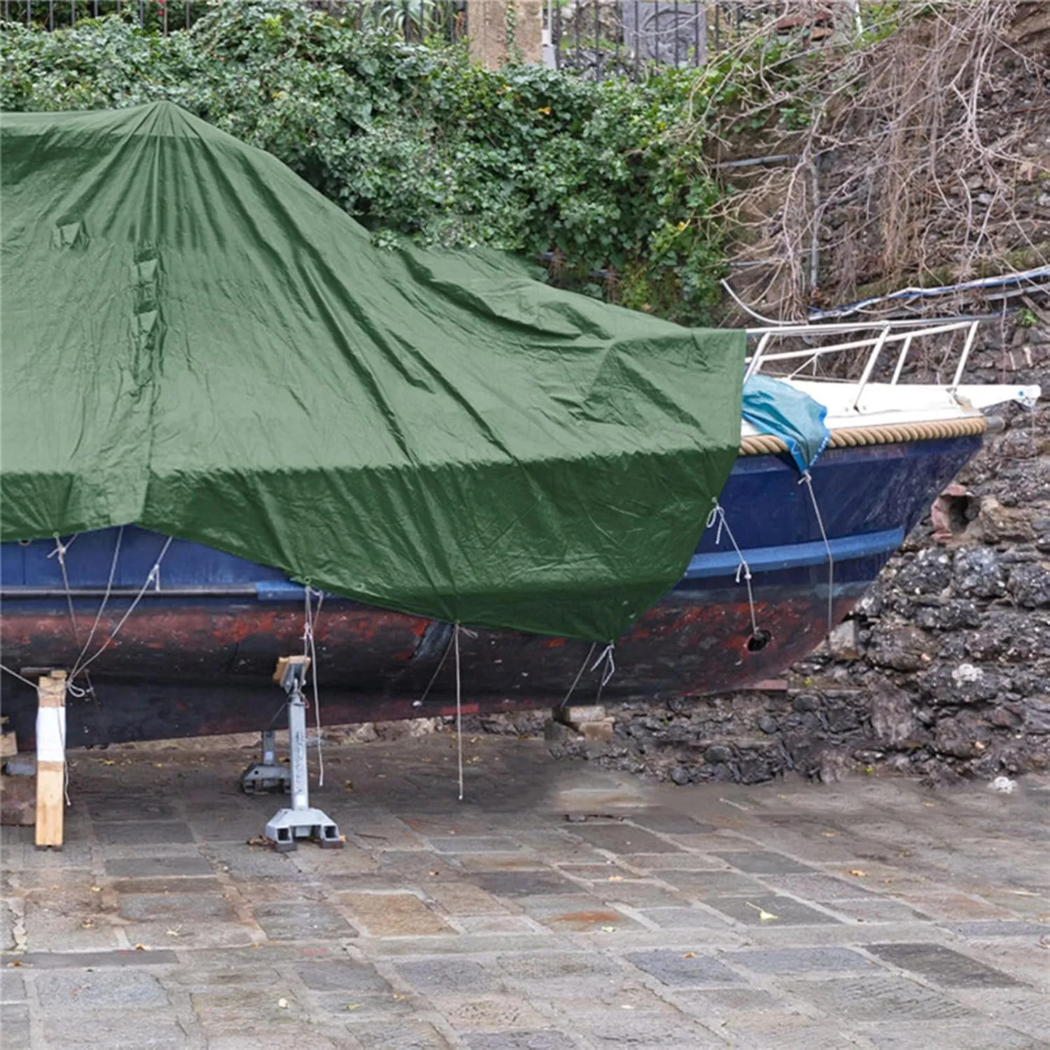 Waterproof Tarp with Metal Grommets, Shade Tarp for Camping, Picnic Mat, Emergency Rain Shelter, Tarpaulin with Reinforced Edges
