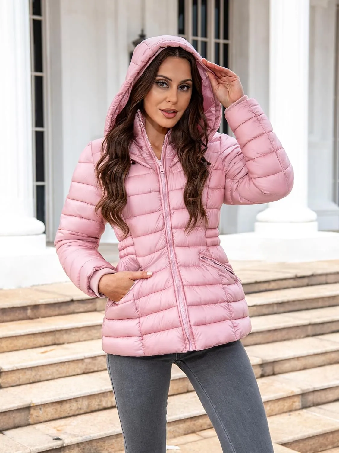 Women's Quilted Lightweight Puffer Jacket Zip Up Winter Warm Long-Sleeve Hooded Short Padded Coat with Pockets